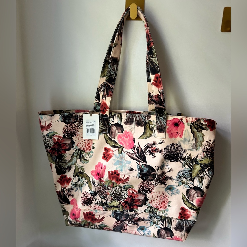 Hobo Detour Large Shopper Tote in Cotton Canvas - Botanical Floral